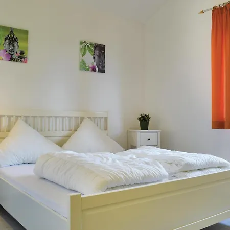 Vakantiehuis Lovely In Gerolsteinhinterhausen *