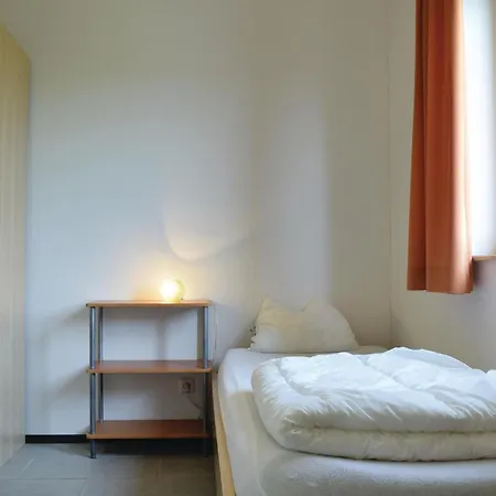 3 Bedroom Cozy In Gerolsteinhinterhaus بيت للعطل Hinterhausen