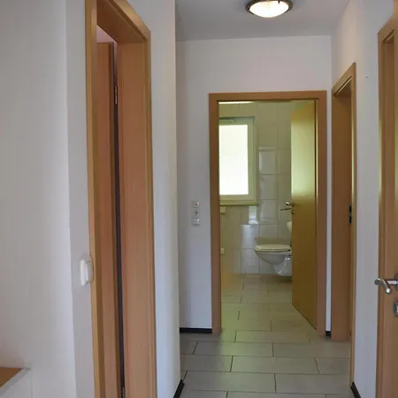 3 Bedroom Cozy In Gerolsteinhinterhaus بيت للعطل *