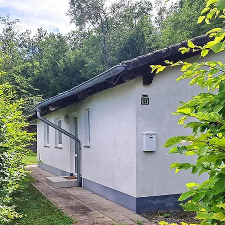 بيت للعطل 3 Bedroom Cozy In Gerolsteinhinterhaus Hinterhausen
