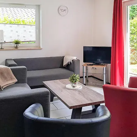 بيت للعطل 3 Bedroom Cozy In Gerolsteinhinterhaus