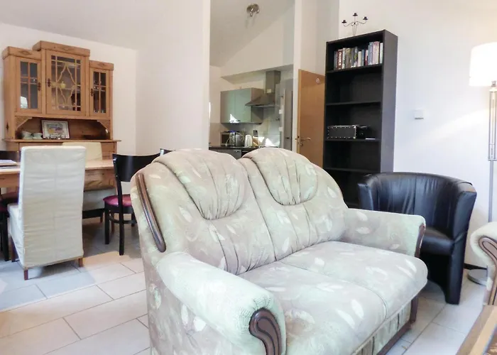 Σπίτι διακοπών Lovely In Gerolsteinhinterhausen Hinterhausen